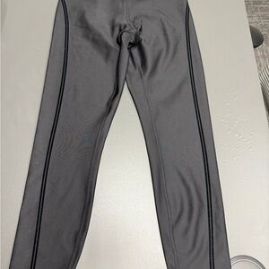 ALO Yoga Black Airlift 7/8 Leggings